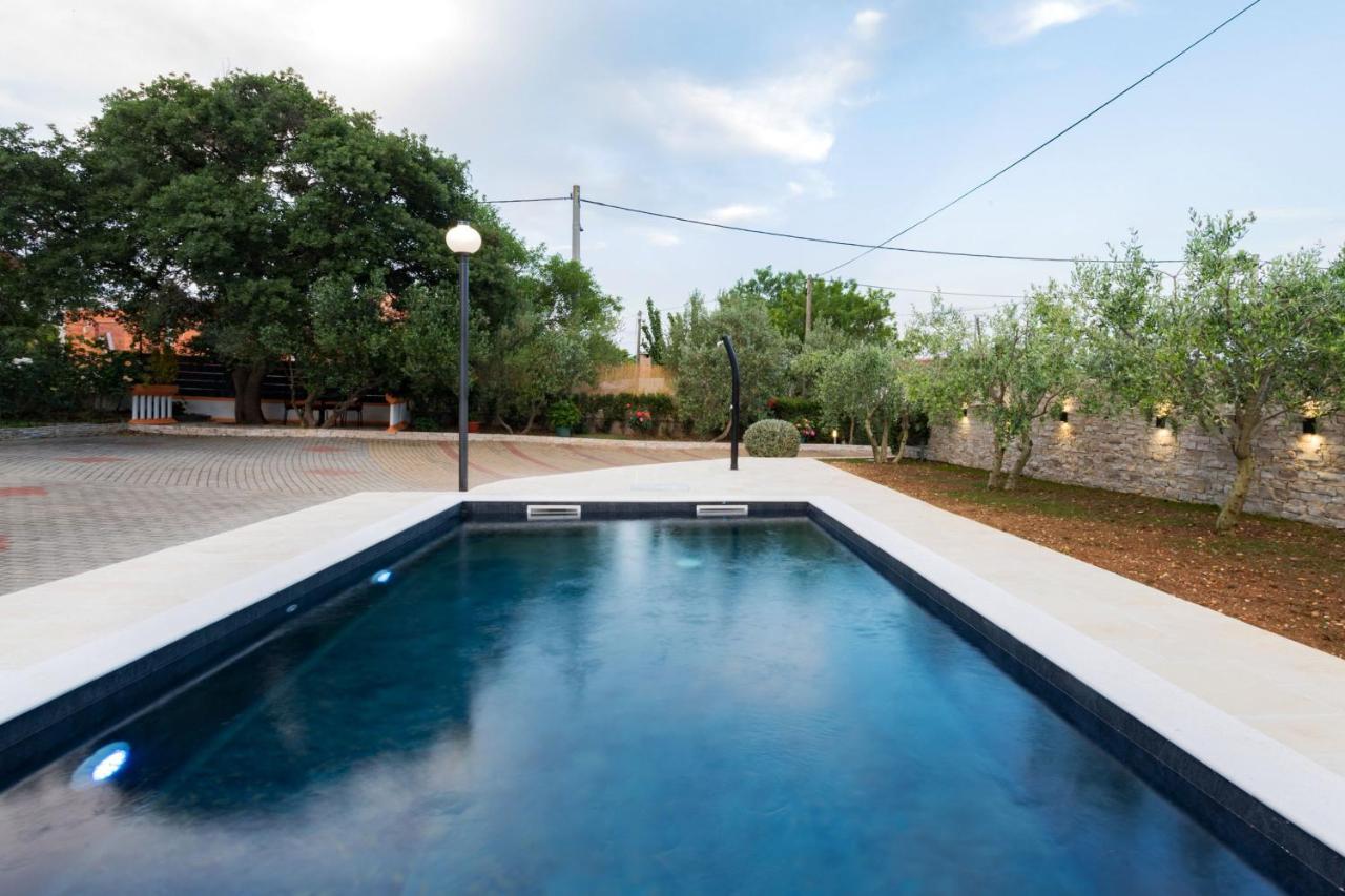 Holiday Home Antonio Dracevac Ninski Exterior foto